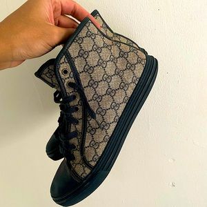 GUCCI high top sneaker brooklyn supreme beige GG size 8 1/2 295383 *open box